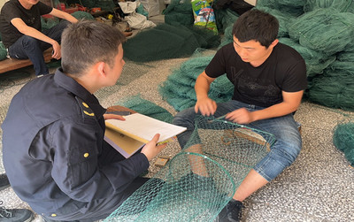 青樹(shù)嘴鎮(zhèn)開(kāi)展禁用漁具專(zhuān)項(xiàng)檢查行動(dòng)，規(guī)范漁具銷(xiāo)售市場(chǎng)